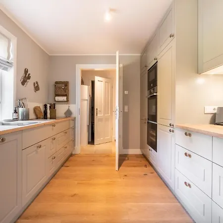 Museums Hues * Alkersum